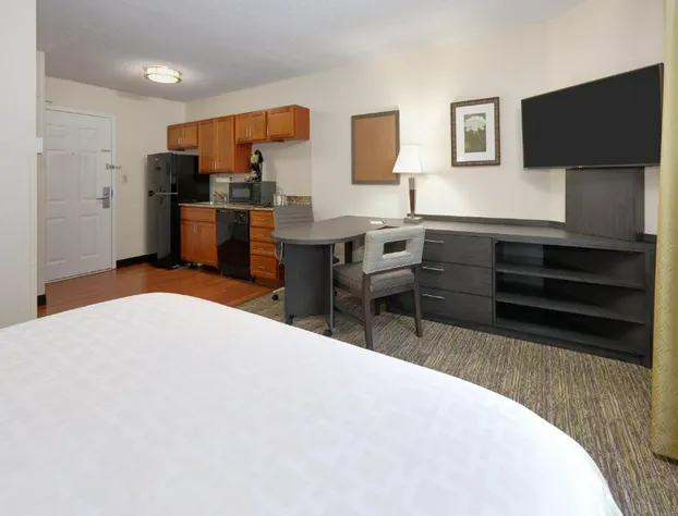 Candlewood Suites Salina by IHG hotel detail image 4