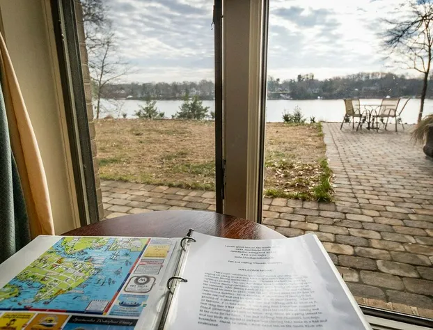 Laurel Grove Inn on the South hotel detail image 4