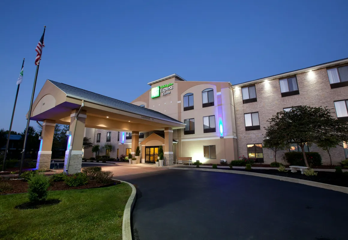 Holiday Inn Express Hotel & Suites Plymouth by IHG hotel hero