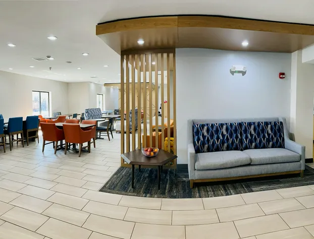 Holiday Inn Express Hotel & Suites Plymouth by IHG hotel detail image 2