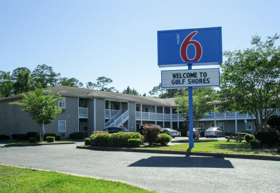 Motel 6 Gulf Shores, AL hotel hero
