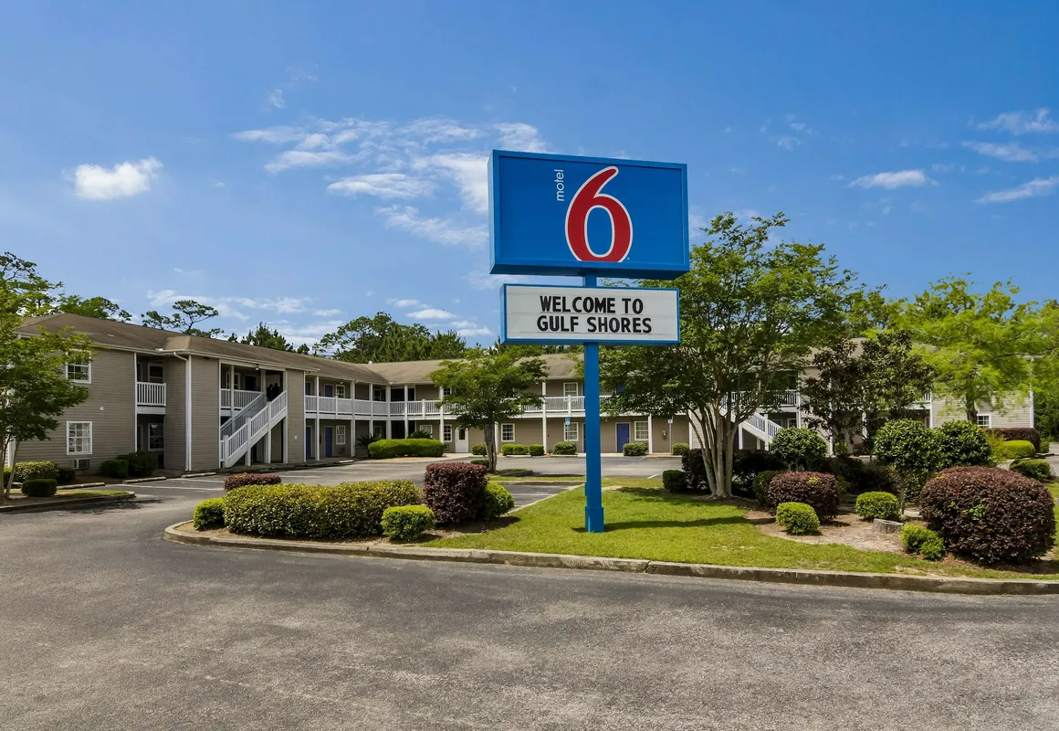 Motel 6 Gulf Shores, AL hotel hero