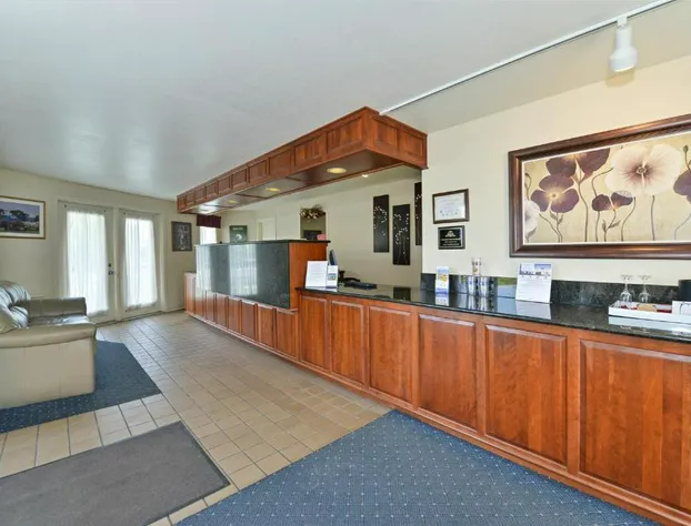 Travelodge by Wyndham Mackinaw City hotel detail image 3