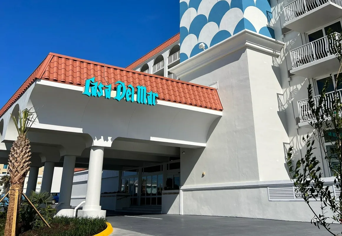 Casa Del Mar Beach Resort hotel hero