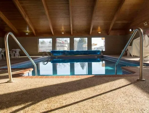 Boarders Inn & Suites by Cobblestone Hotels - Wautoma hotel detail image 2