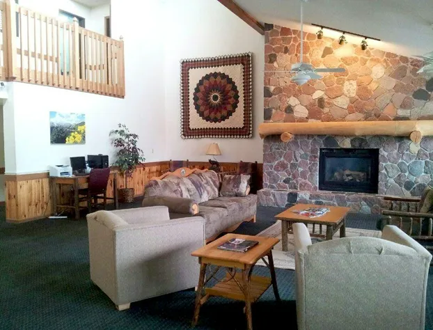 Boarders Inn & Suites by Cobblestone Hotels - Wautoma hotel detail image 4