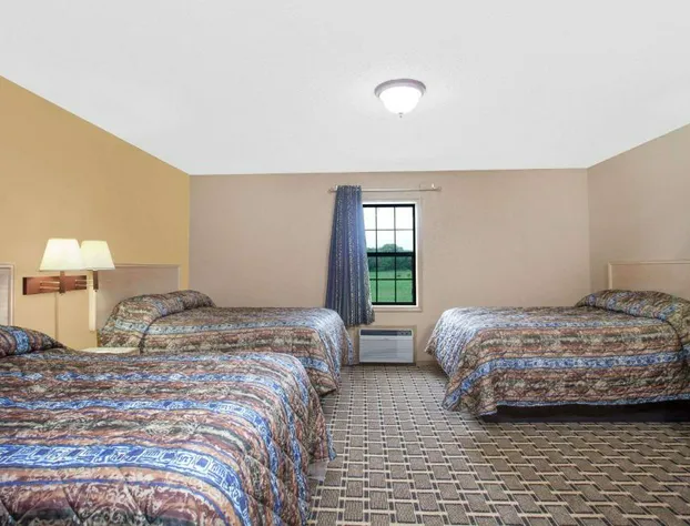 Knights Inn Wildersville hotel detail image 4