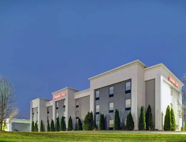 Hampton Inn Farmington hotel detail image 1