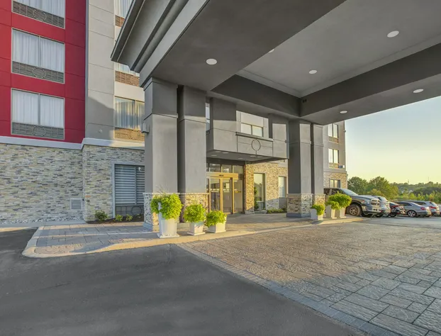 Holiday Inn Express & Suites Woodstock South by IHG hotel detail image 1