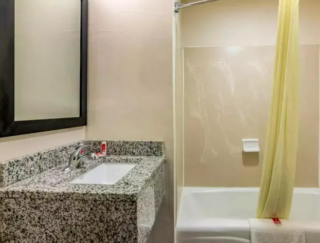 Americas Best Value Inn Opelika hotel detail image 4