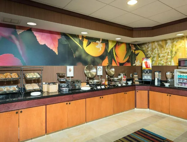 Fairfield Inn & Suites by Marriott Augusta hotel detail image 4