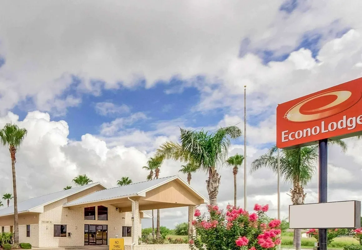 Econo Lodge Falfurrias Hwy 281 hotel hero