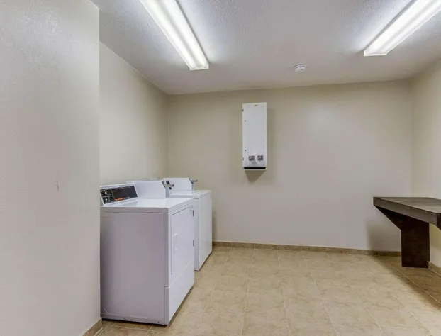 Econo Lodge Falfurrias Hwy 281 hotel detail image 2