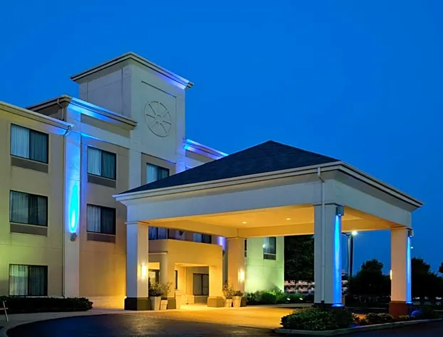 Baymont by Wyndham Merrillville hotel detail image 2