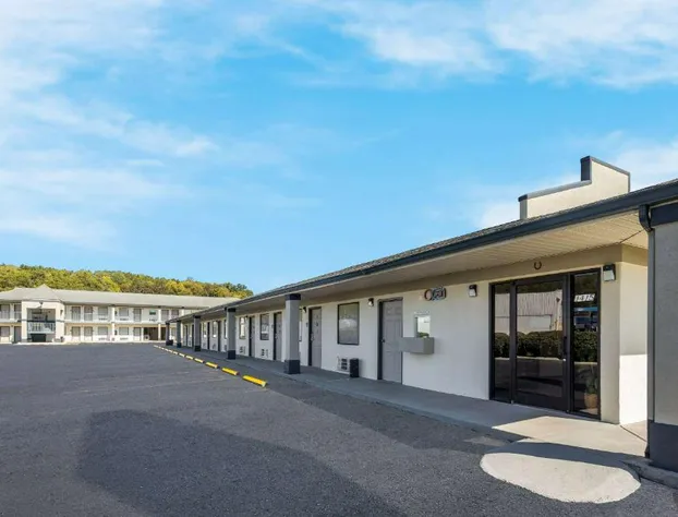 Rodeway Inn Ardmore I-65 hotel detail image 1