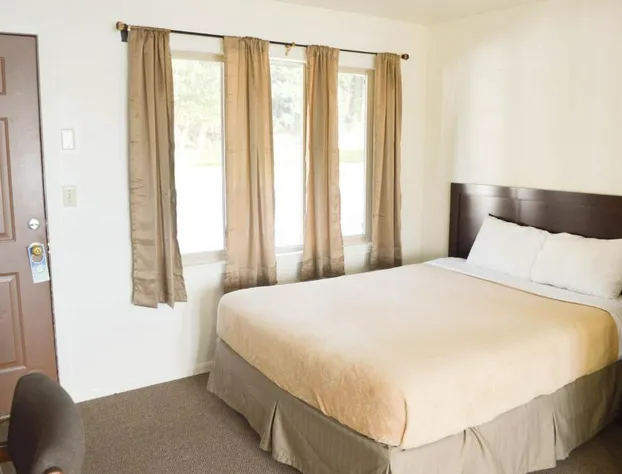 Bay Bridge Motel hotel detail image 3