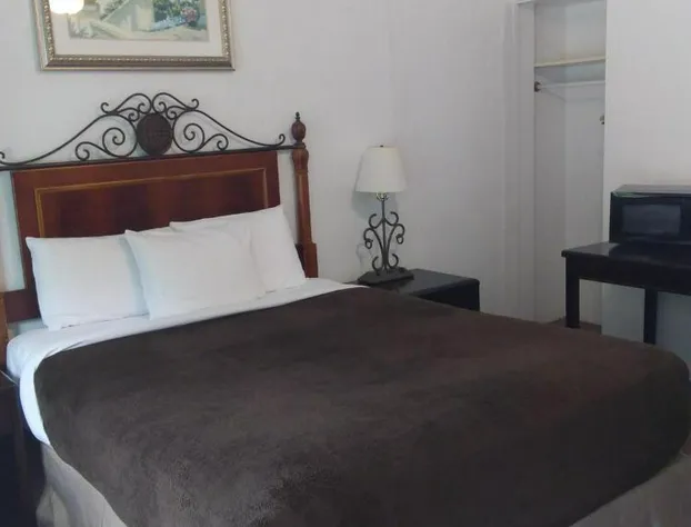 Bay Bridge Motel hotel detail image 4