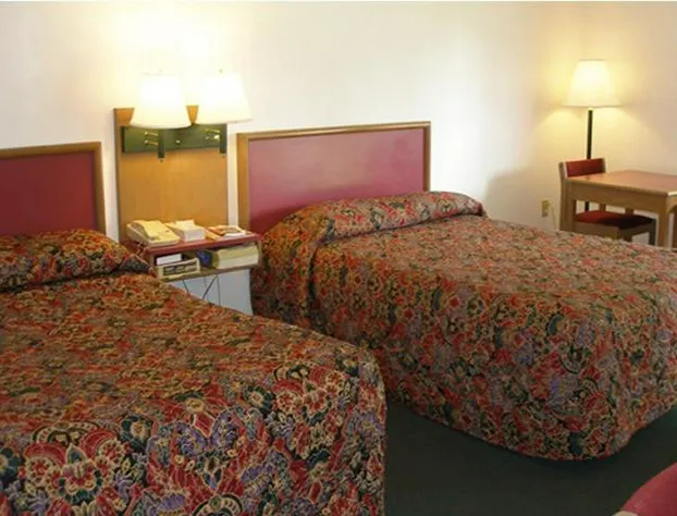 Knights Inn Center Valley hotel detail image 2