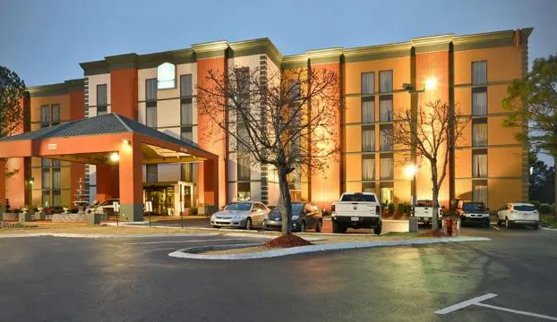 Best Western Plus Galleria Inn & Suites hotel detail image 1