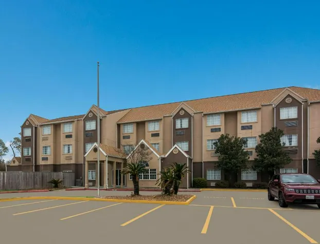 Americas Best Value Inn & Suites Lake Charles at I-210 Exit 5 hotel detail image 4