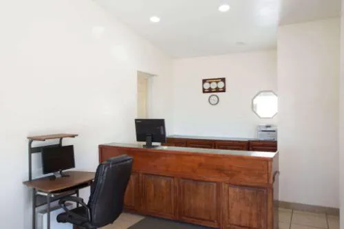 Howard Johnson by Wyndham Brigham City hotel detail image 4