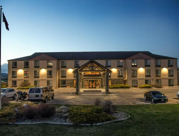 Summerset Hotel & Suites hotel detail image 3