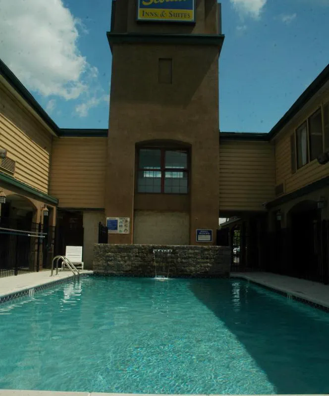 Econo Lodge Allentown North hotel hero