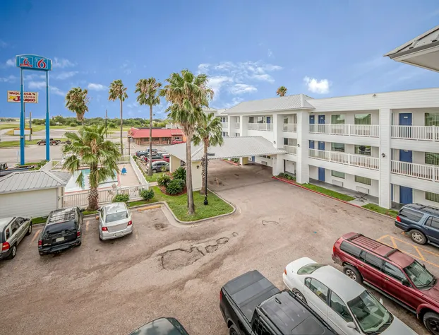 Studio 6 Corpus Christi, TX - North hotel detail image 1