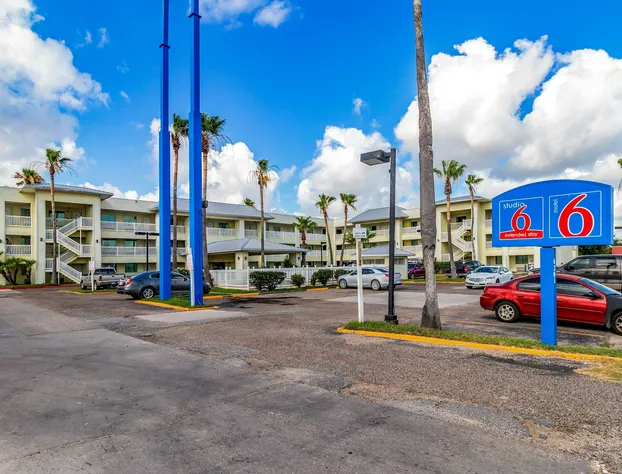 Studio 6 Corpus Christi, TX - North hotel detail image 4