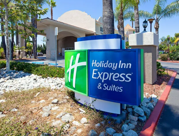 Holiday Inn Express Hotel & Suites San Diego-Escondido by IHG hotel detail image 1