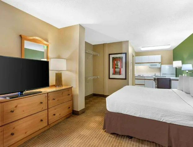 Extended Stay America Select Suites Phoenix Mesa West hotel detail image 3