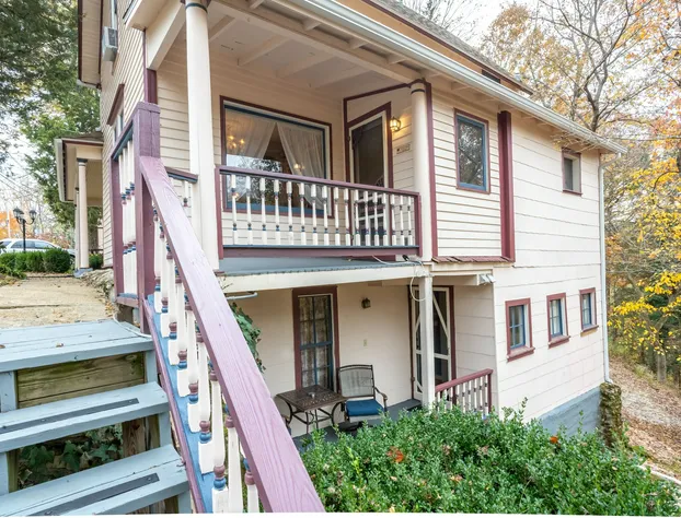 5 Ojo Inn Bed and Breakfast hotel detail image 4