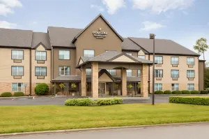 Country Inn & Suites by Radisson, Kingsland, GA hotel hero