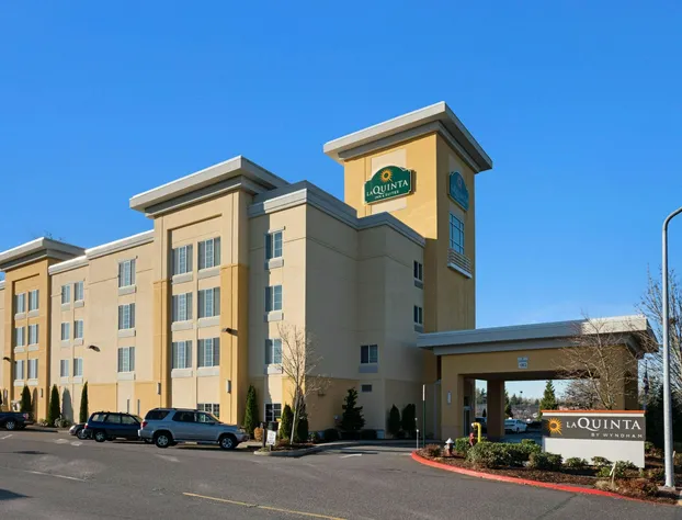 La Quinta Inn & Suites by Wyndham Bellingham hotel detail image 4