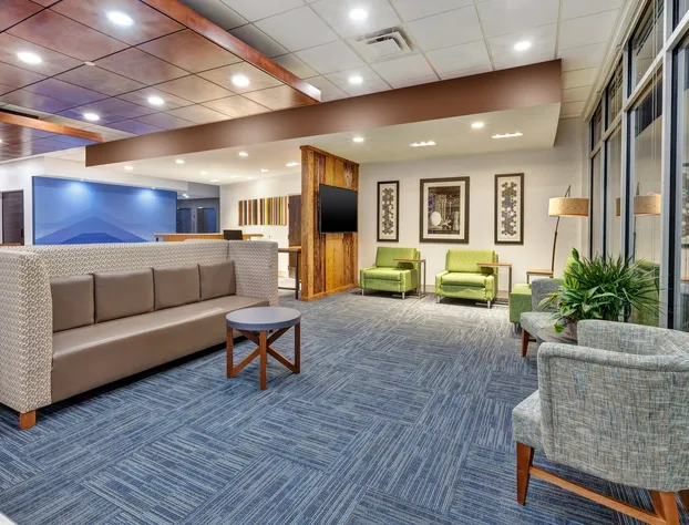 Holiday Inn Express & Suites Milan – Sandusky Area by IHG hotel detail image 2