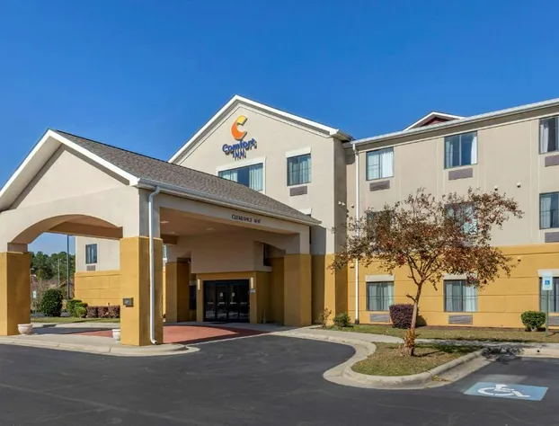 Comfort Inn Smithfield near I-95 hotel detail image 1