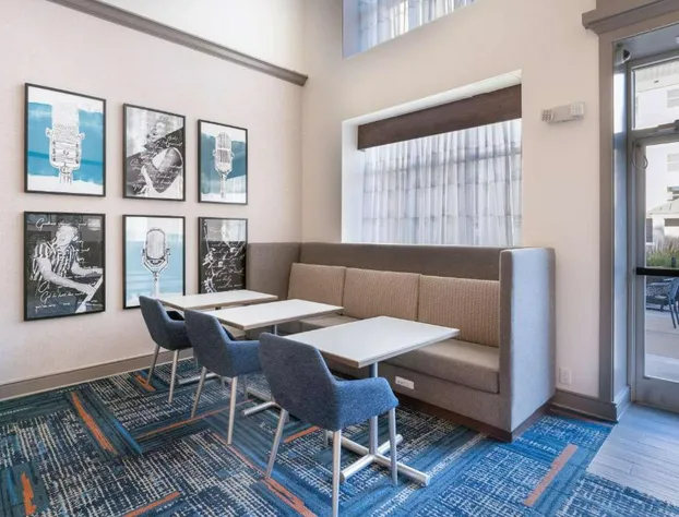 Hampton Inn & Suites Memphis East Germantown Area hotel detail image 3