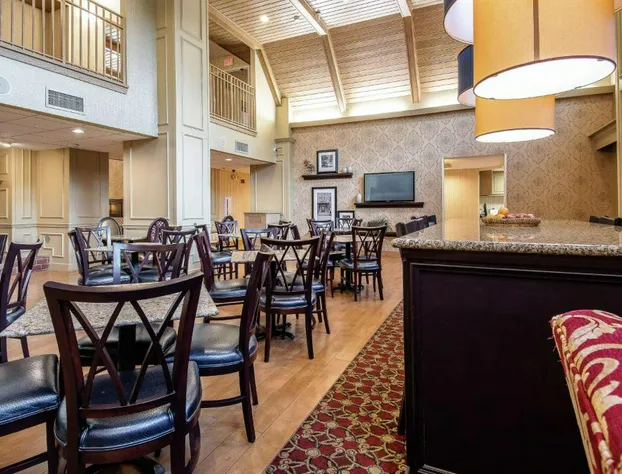 Hampton Inn & Suites Williamsburg-Richmond Rd. hotel detail image 4