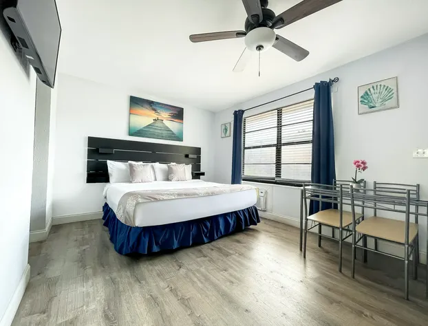 Silver Spray Motel hotel detail image 4