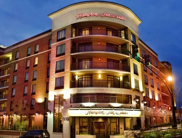 Hampton Inn & Suites Nashville Downtown hotel detail image 1