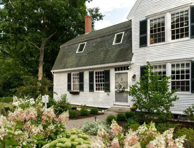 Waldo Emerson Inn hotel detail image 1