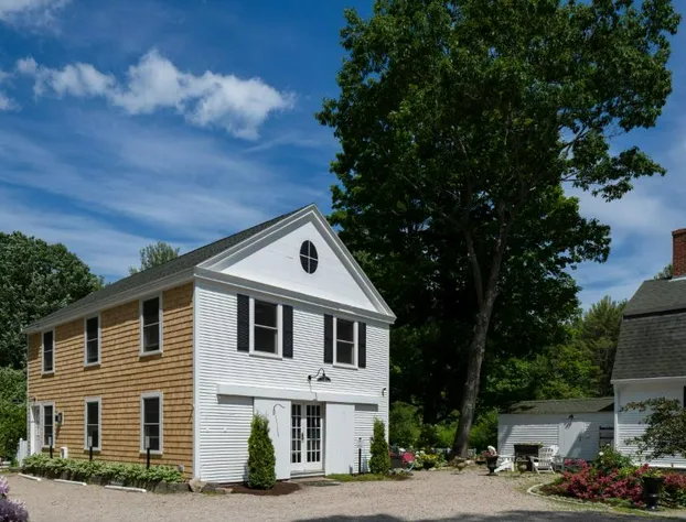 Waldo Emerson Inn hotel detail image 2