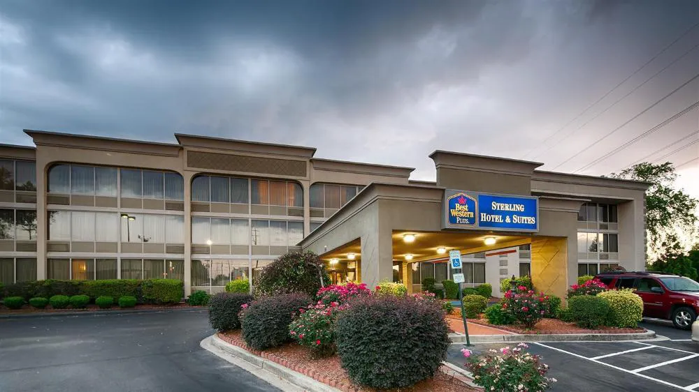 Best Western Plus Lower South End hotel hero