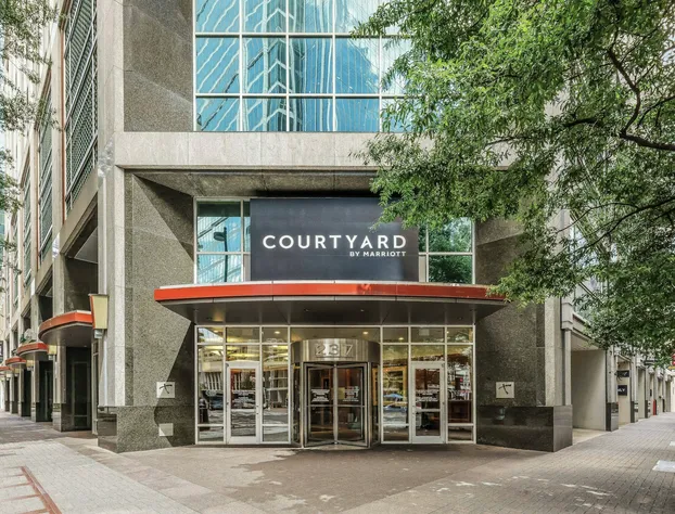 Courtyard by Marriott Charlotte City Center hotel detail image 2