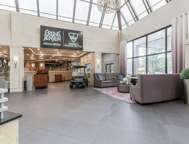 DoubleTree by Hilton Hotel Memphis hotel detail image 2