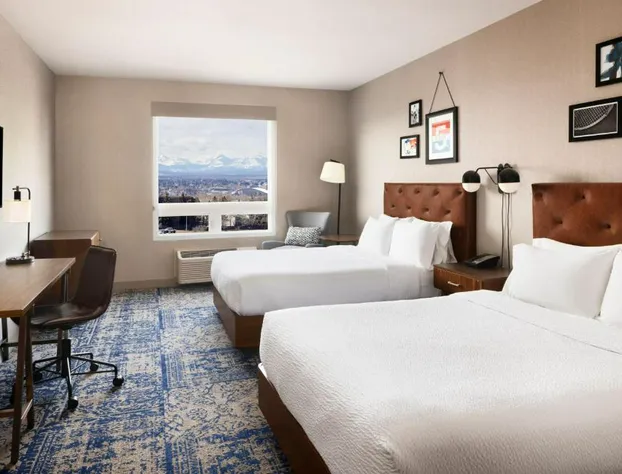 Four Points by Sheraton Calgary Airport hotel detail image 2