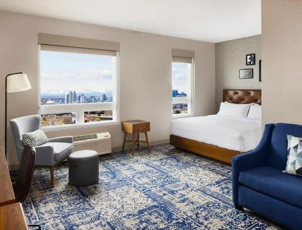 Four Points by Sheraton Calgary Airport hotel detail image 4