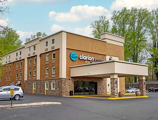 Clarion Pointe Charlottesville hotel detail image 1