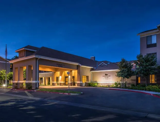 Homewood Suites by Hilton Fresno hotel detail image 3