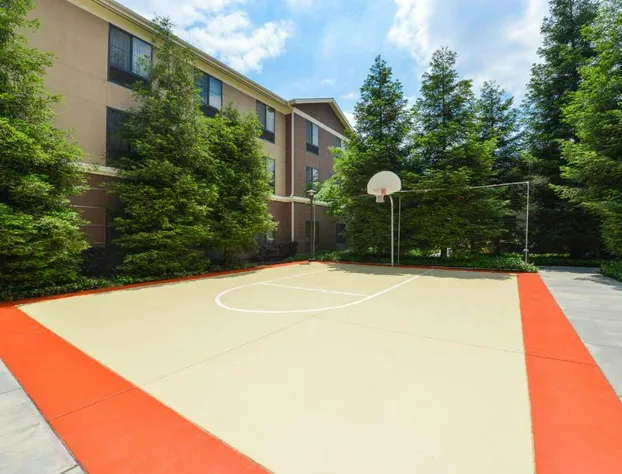 Homewood Suites by Hilton Fresno hotel detail image 4